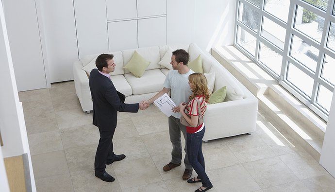 
    Продажа в ипотеку: что нужно знать владельцу квартиры
