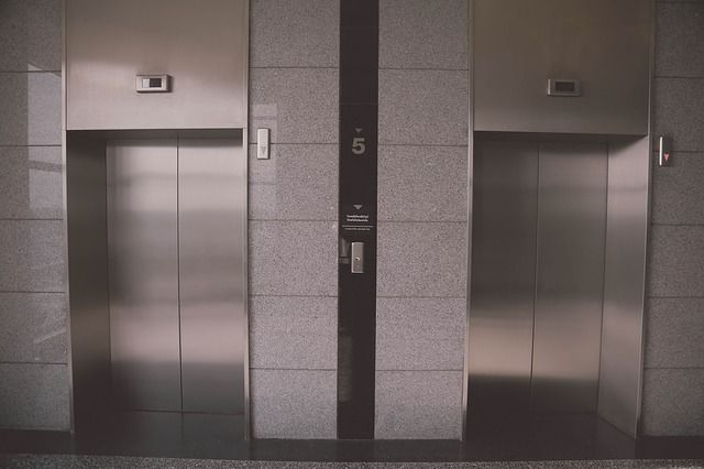 В Москве за 7 лет заменено 29 тысяч лифтов в жилых домах