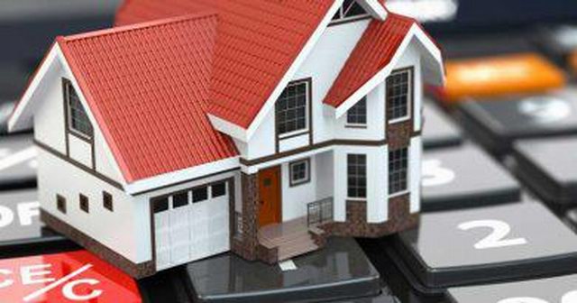 НДС не должен включаться в кадастровую стоимость недвижимости, от которой зависит сумма налога на имущество, определил Верховный суд